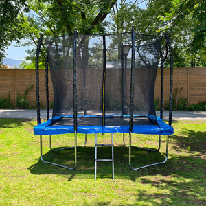 Trampol&iacute;n rectangular duradero de patas rectas para exteriores