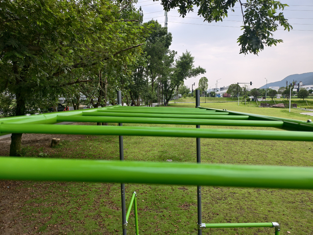 Monkey Bar M01 antioxidante resistente para exteriores