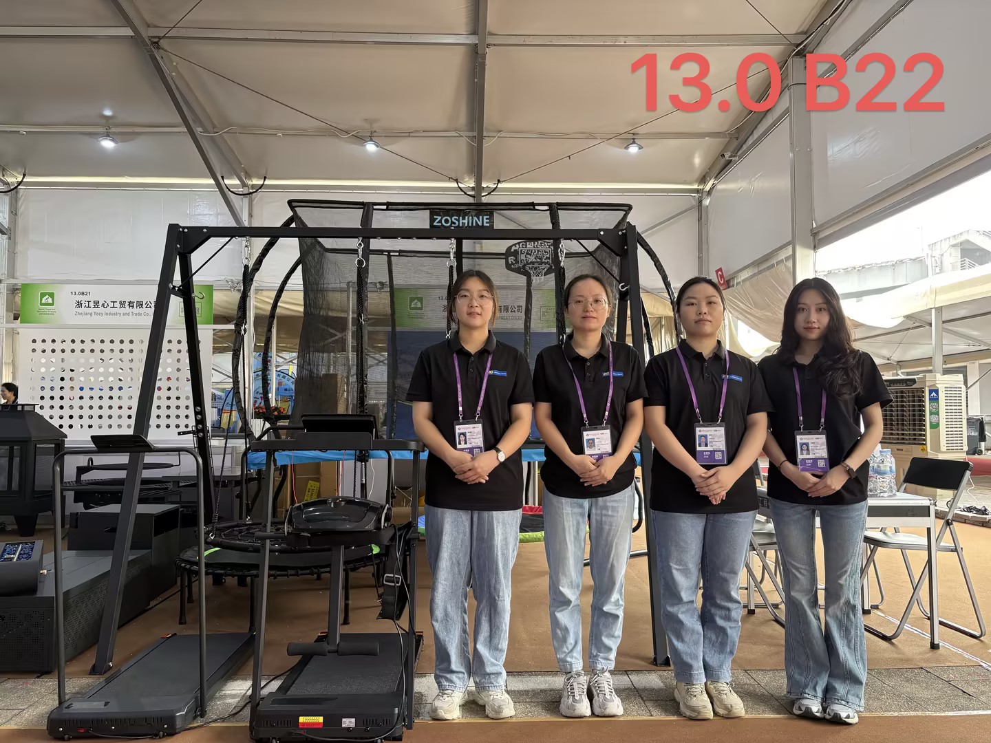 Stand de la Feria de Cant&oacute;n 2025